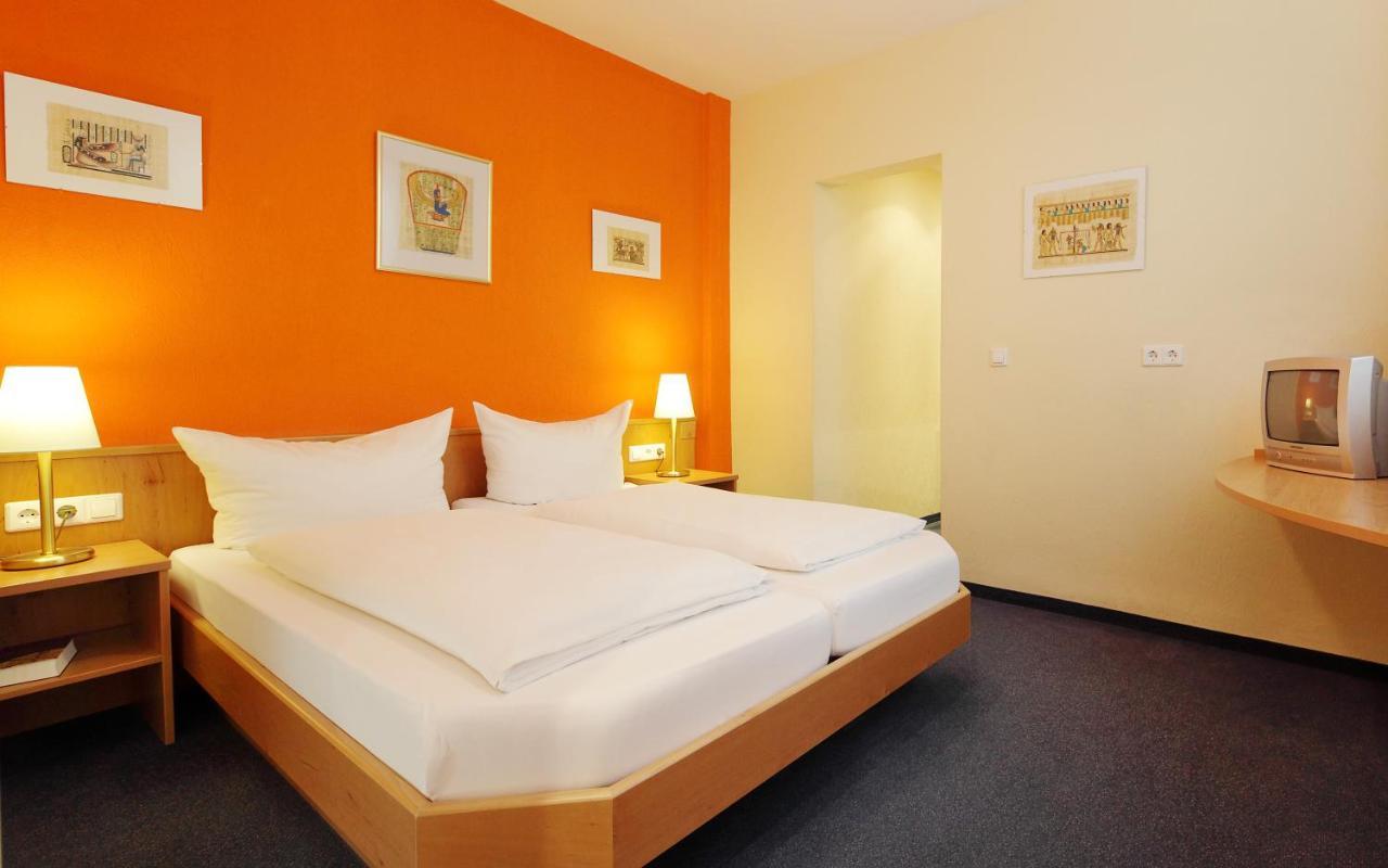 Hotel Zum Goldenen Mann Rastatt Eksteriør bilde